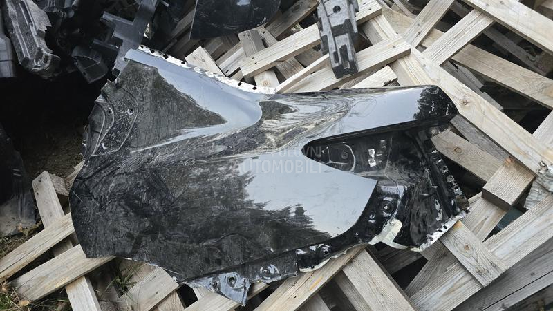 polustranica g70 desno