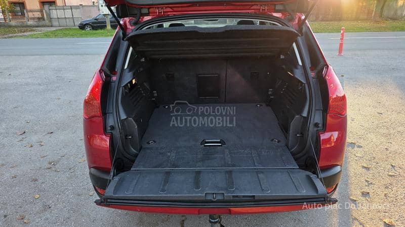 Peugeot 3008 2.0HDI Allure pano