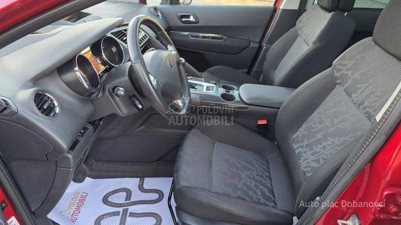Peugeot 3008 2.0HDI Allure pano