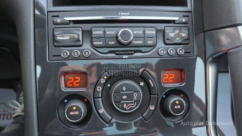 Peugeot 3008 2.0HDI Allure pano