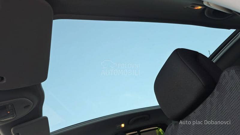 Peugeot 3008 2.0HDI Allure pano