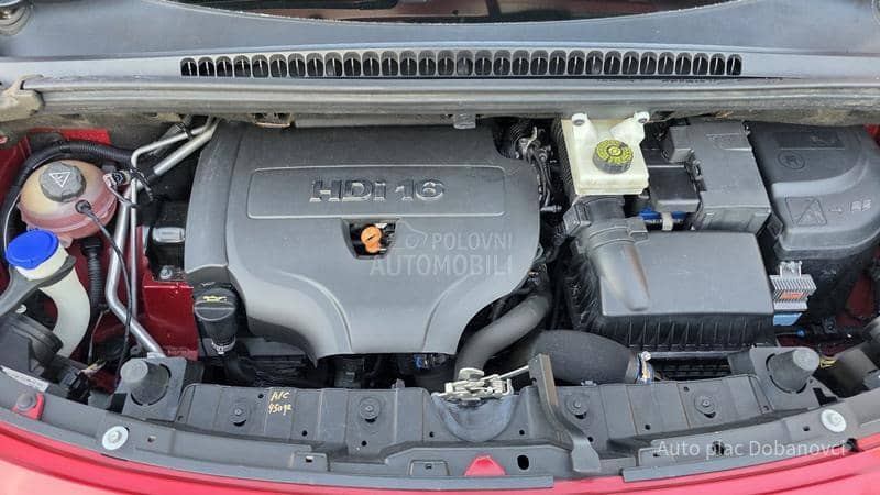 Peugeot 3008 2.0HDI Allure pano