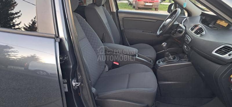 Renault Scenic 1.9 DCI
