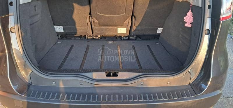 Renault Scenic 1.9 DCI