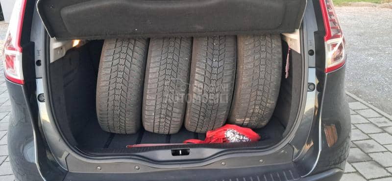 Renault Scenic 1.9 DCI