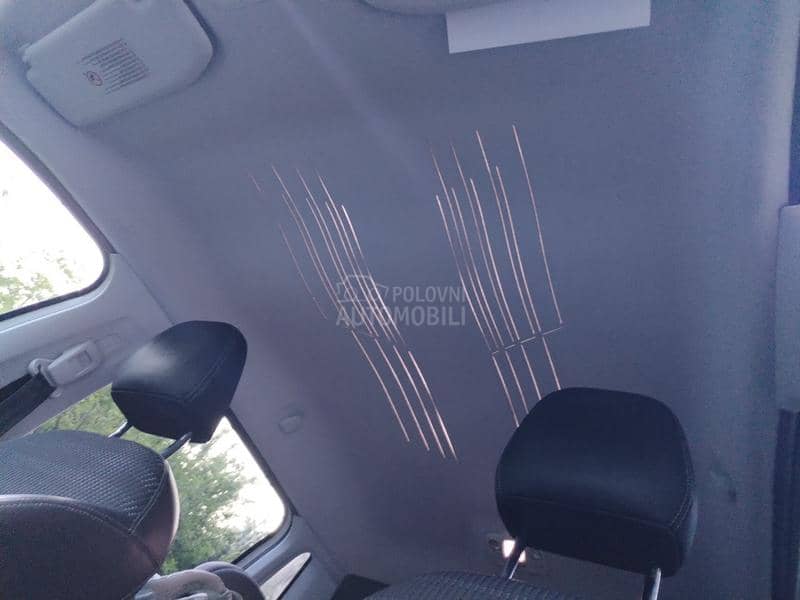 Peugeot 2008 1.6e-hdi ALUURE