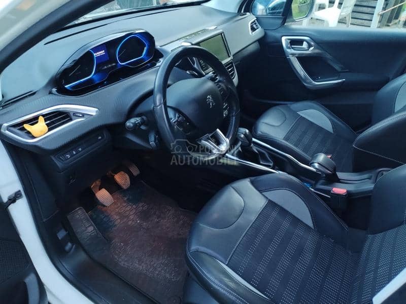 Peugeot 2008 1.6e-hdi ALUURE