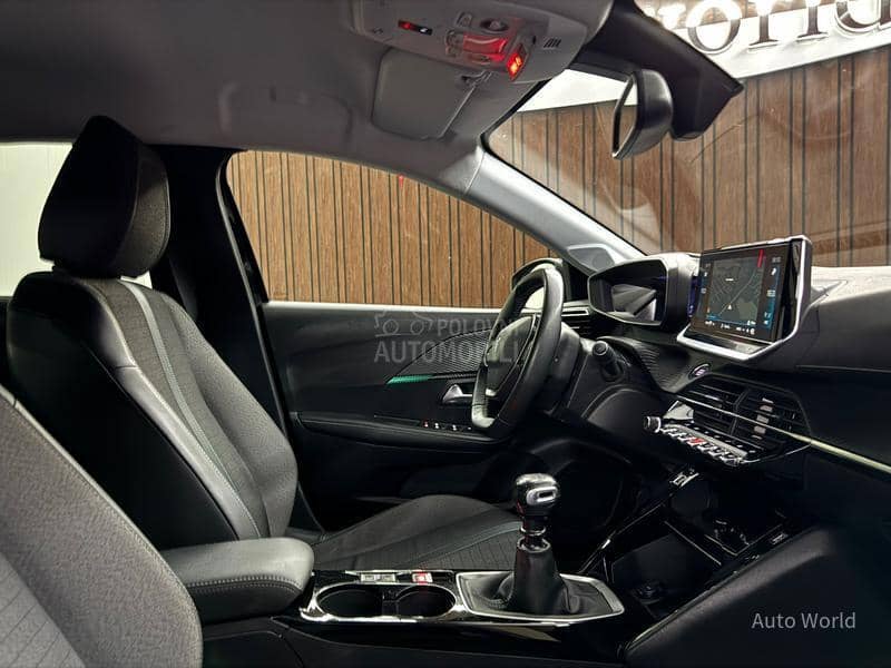 Peugeot 208 Allure/Virtual