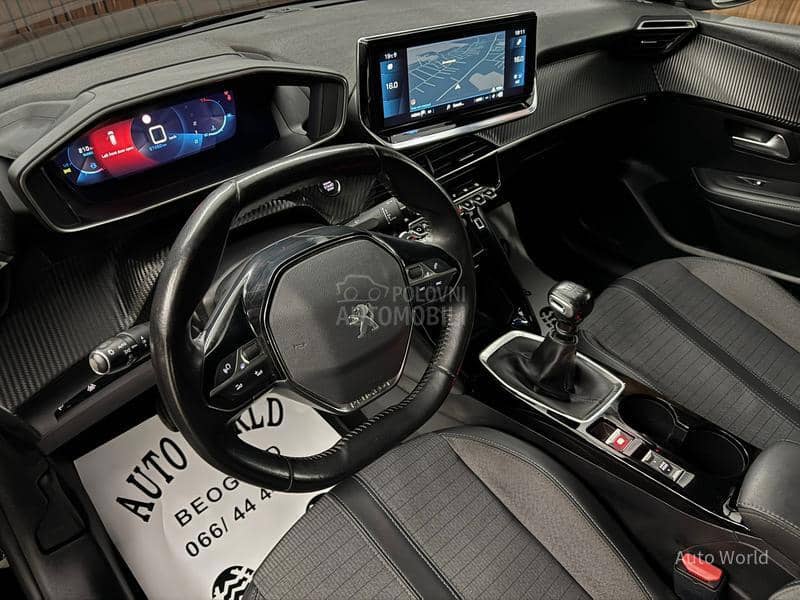 Peugeot 208 Allure/Virtual