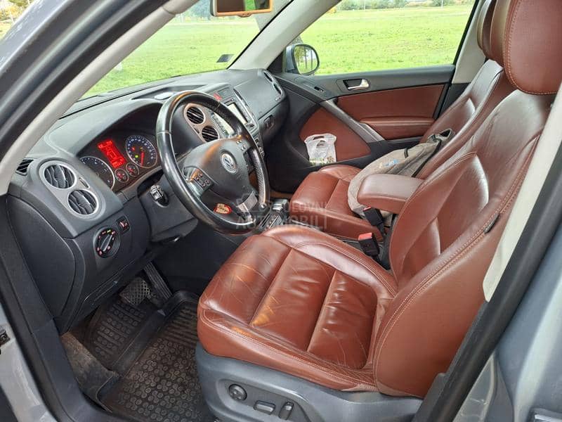 Volkswagen Tiguan 2.0TDI KOZA/DSG 4x4