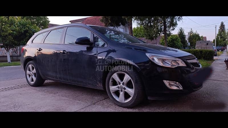 Opel Astra J 1.7 CDTI