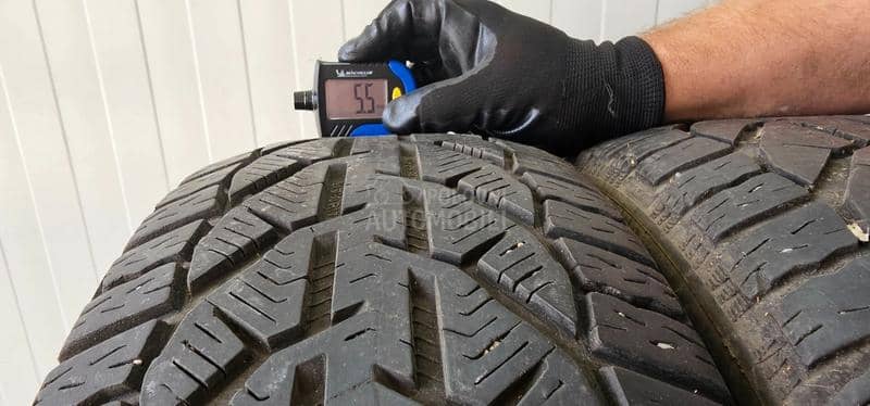 Tigar 215/60 R17 Zimska