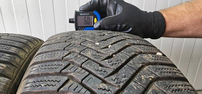 Laufenn 205/55 R16 Zimska