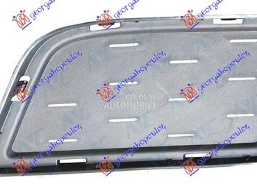 RESETKA PREDNJEG BRANIKA UNUTR za BMW X3 od 2017. do 2021. god.