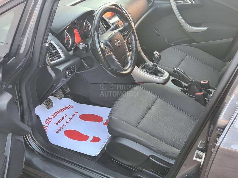 Opel Astra J 1.7cdti ENJOY Opel Astra J 1.7cdti ENJOY