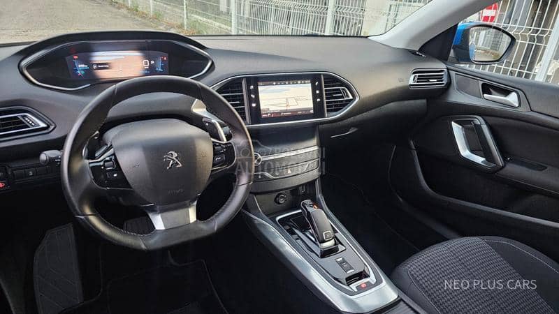 Peugeot 308 1.5d 131 aut/virtual