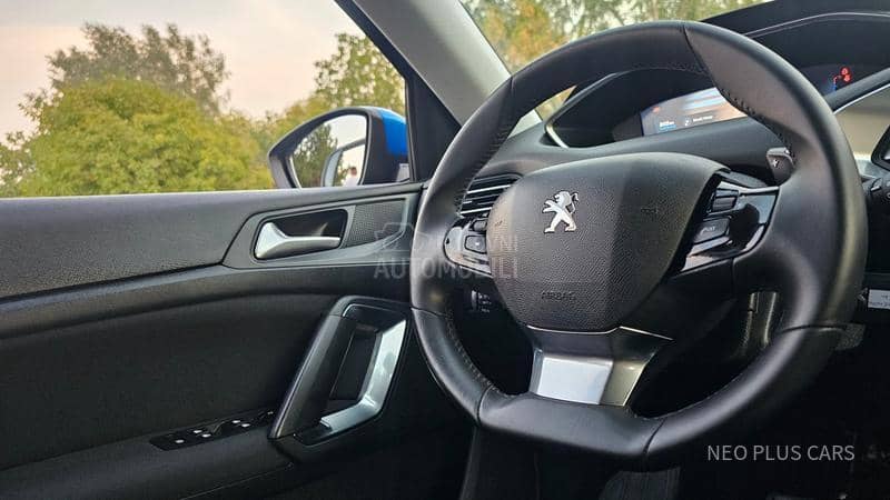 Peugeot 308 1.5d 131 aut/virtual