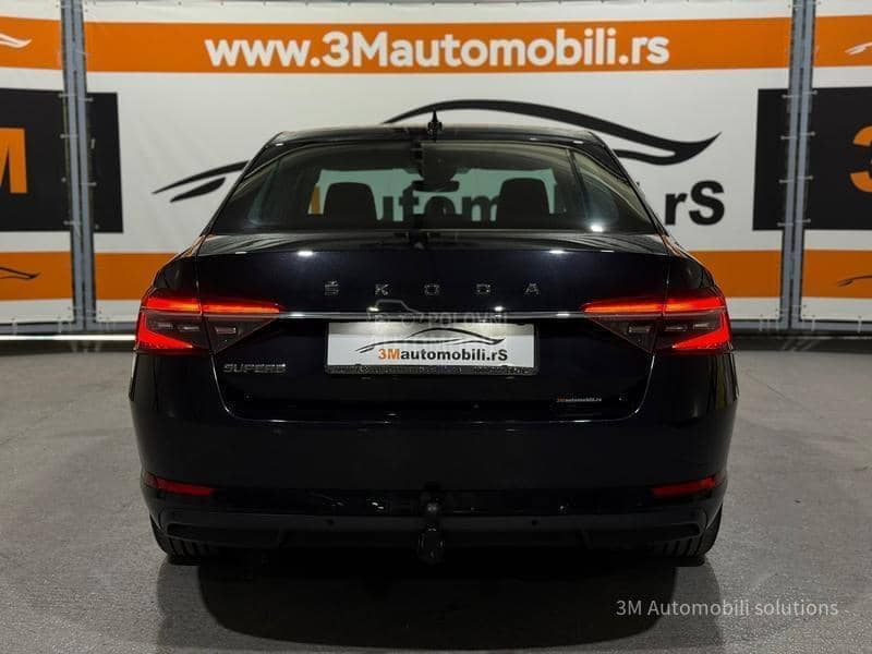 Škoda Superb 2.0D/PREMIUM/KRISTAL