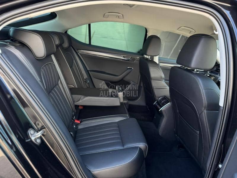 Škoda Superb 2.0D/PREMIUM/KRISTAL