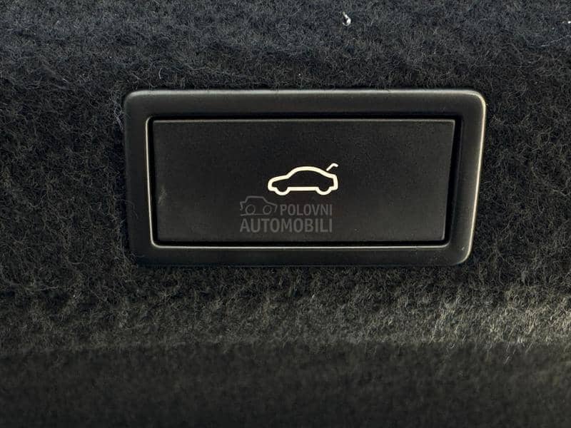 Škoda Superb 2.0D/PREMIUM/KRISTAL