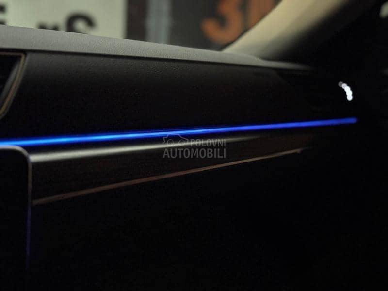 Škoda Superb 2.0D/PREMIUM/KRISTAL