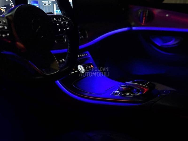 Mercedes Benz E 300 De/AMG/PANO/ELEKTRO