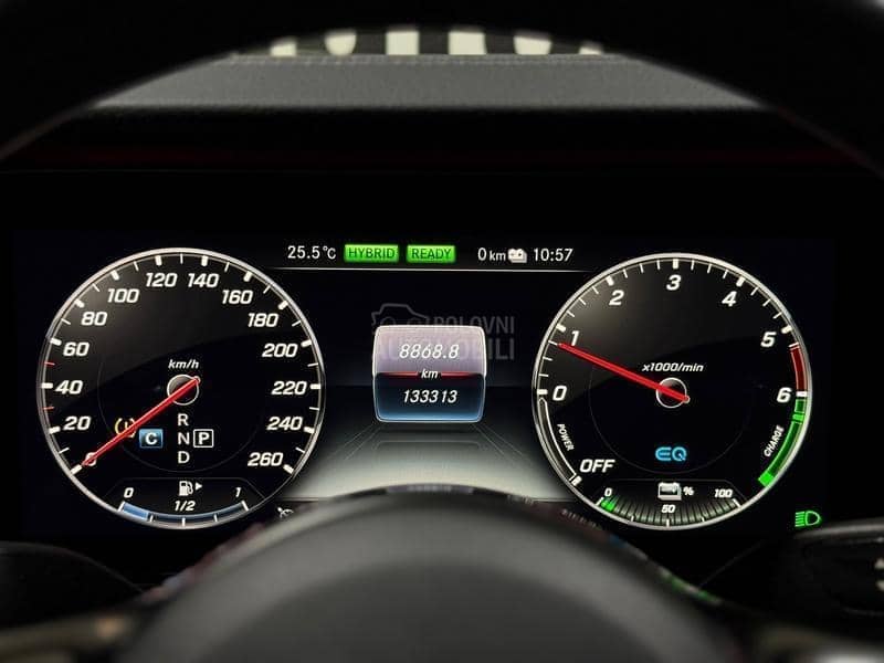 Mercedes Benz E 300 De/AMG/PANO/ELEKTRO