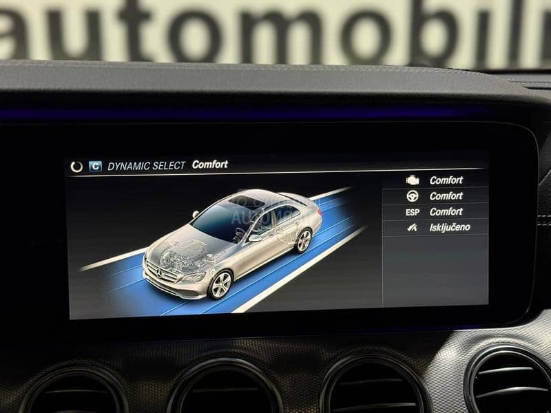 Mercedes Benz E 300 De/AMG/PANO/ELEKTRO