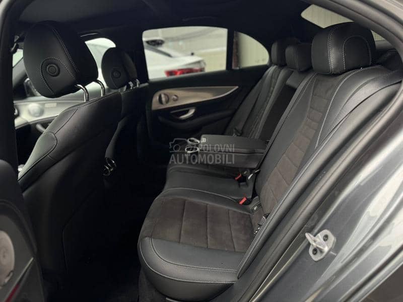 Mercedes Benz E 300 De/AMG/PANO/ELEKTRO