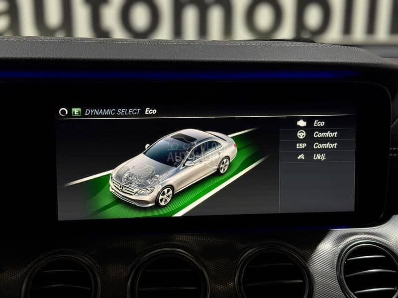 Mercedes Benz E 300 De/AMG/PANO/ELEKTRO