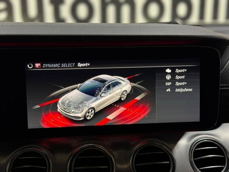 Mercedes Benz E 300 De/AMG/PANO/ELEKTRO