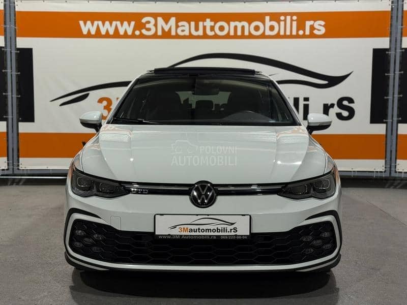 Volkswagen Golf 8 GTD/IQ/PANO/19