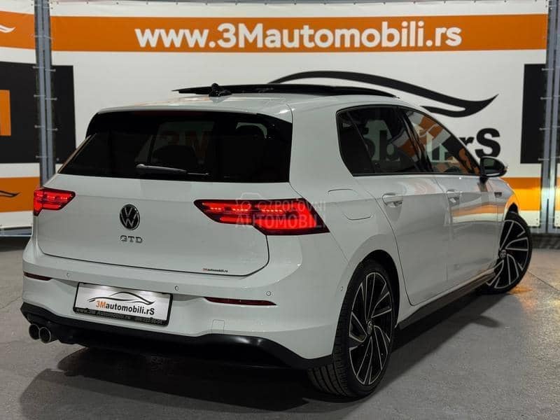 Volkswagen Golf 8 GTD/IQ/PANO/19