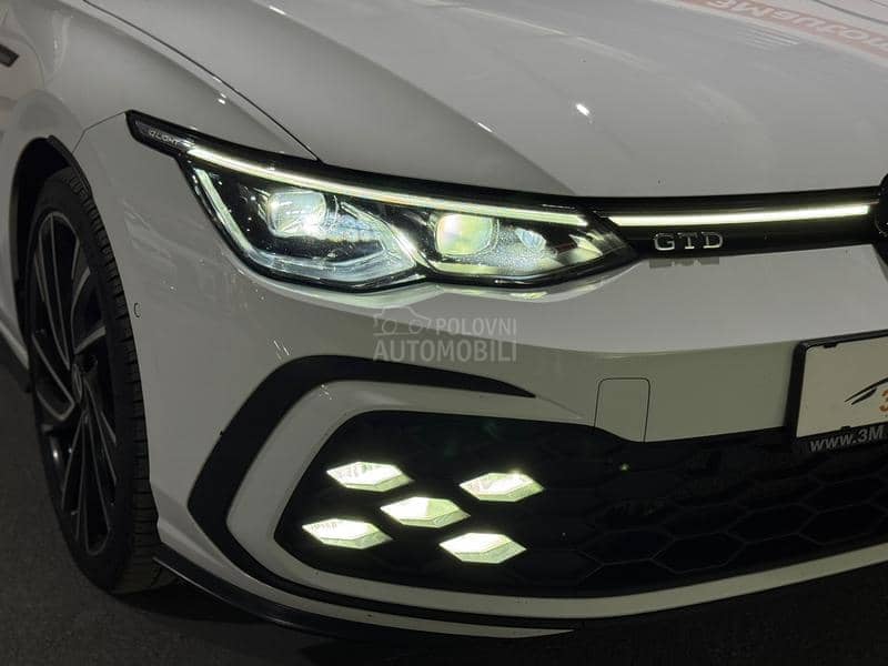 Volkswagen Golf 8 GTD/IQ/PANO/19