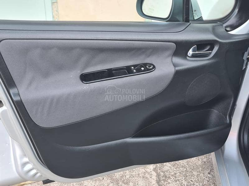 Peugeot 207 1.6hdi PAANORAMA Peugeot 207 1.6hdi PAANORAMA