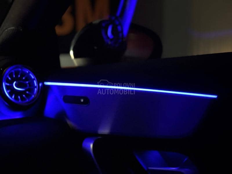 Mercedes Benz CLA 200 D/AMG/BLACK