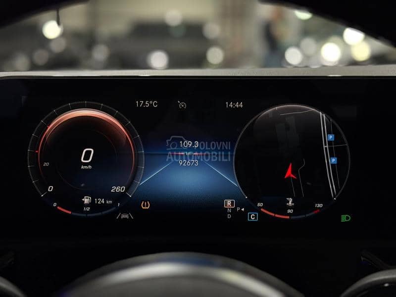 Mercedes Benz CLA 200 D/AMG/BLACK