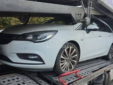 Opel Astra K -  kompletan auto u delovima