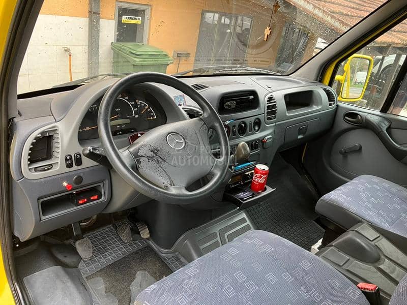 Mercedes Benz Sprinter 616