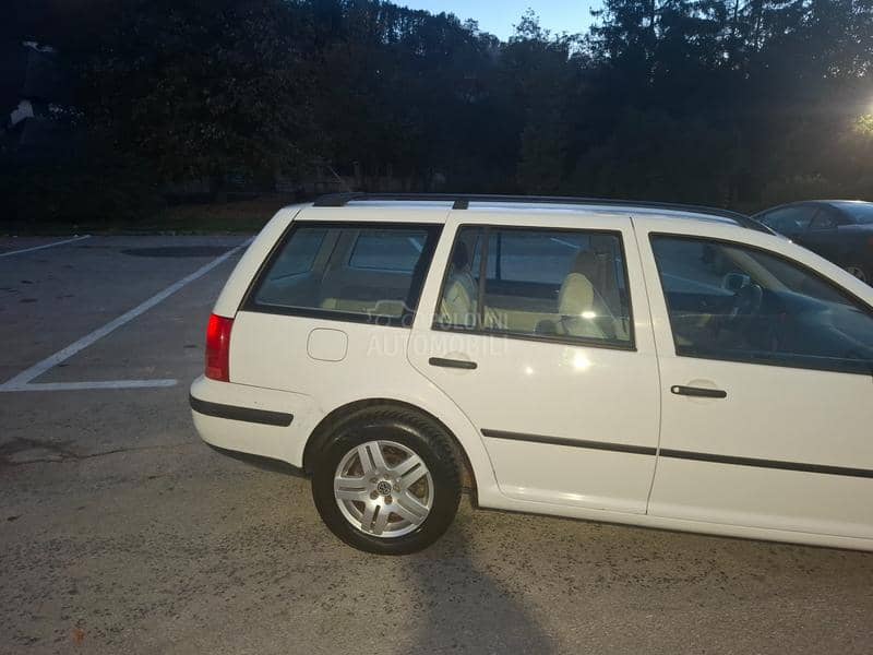 Volkswagen Golf 4 1.6B