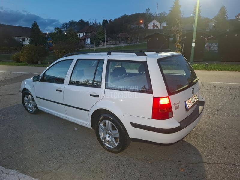 Volkswagen Golf 4 1.6B
