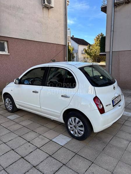 Nissan Micra 