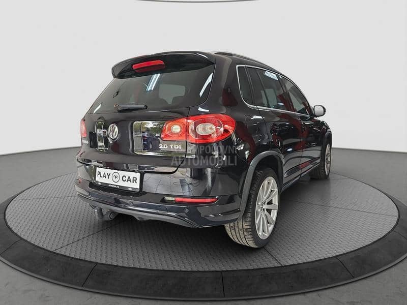 Volkswagen Tiguan R-LINE/4x4/ODLIČAN