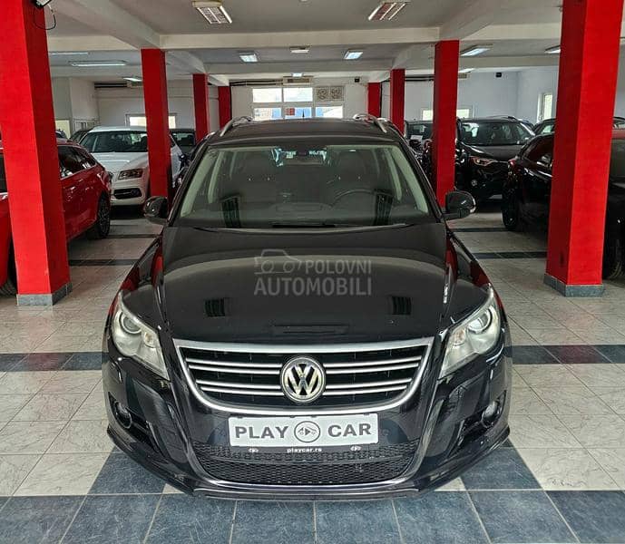 Volkswagen Tiguan R-LINE/4x4/ODLIČAN