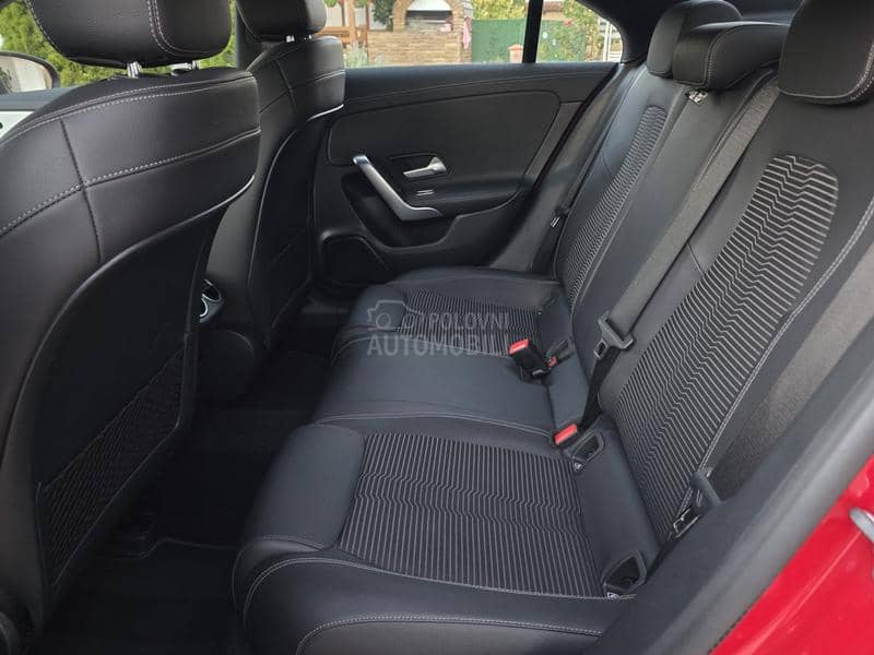 Mercedes Benz CLA 180 CLA 180