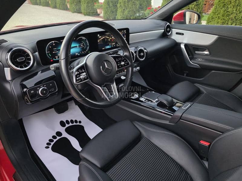 Mercedes Benz CLA 180 CLA 180