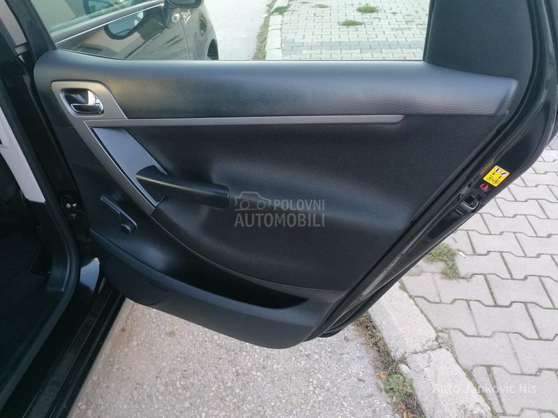 Citroen C4 Picasso 1.6i ATTRACTION CH