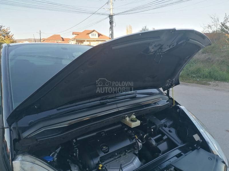 Citroen C4 Picasso 1.6i ATTRACTION CH