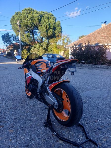 Honda cbr 1000 repsol