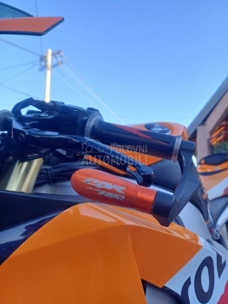Honda cbr 1000 repsol